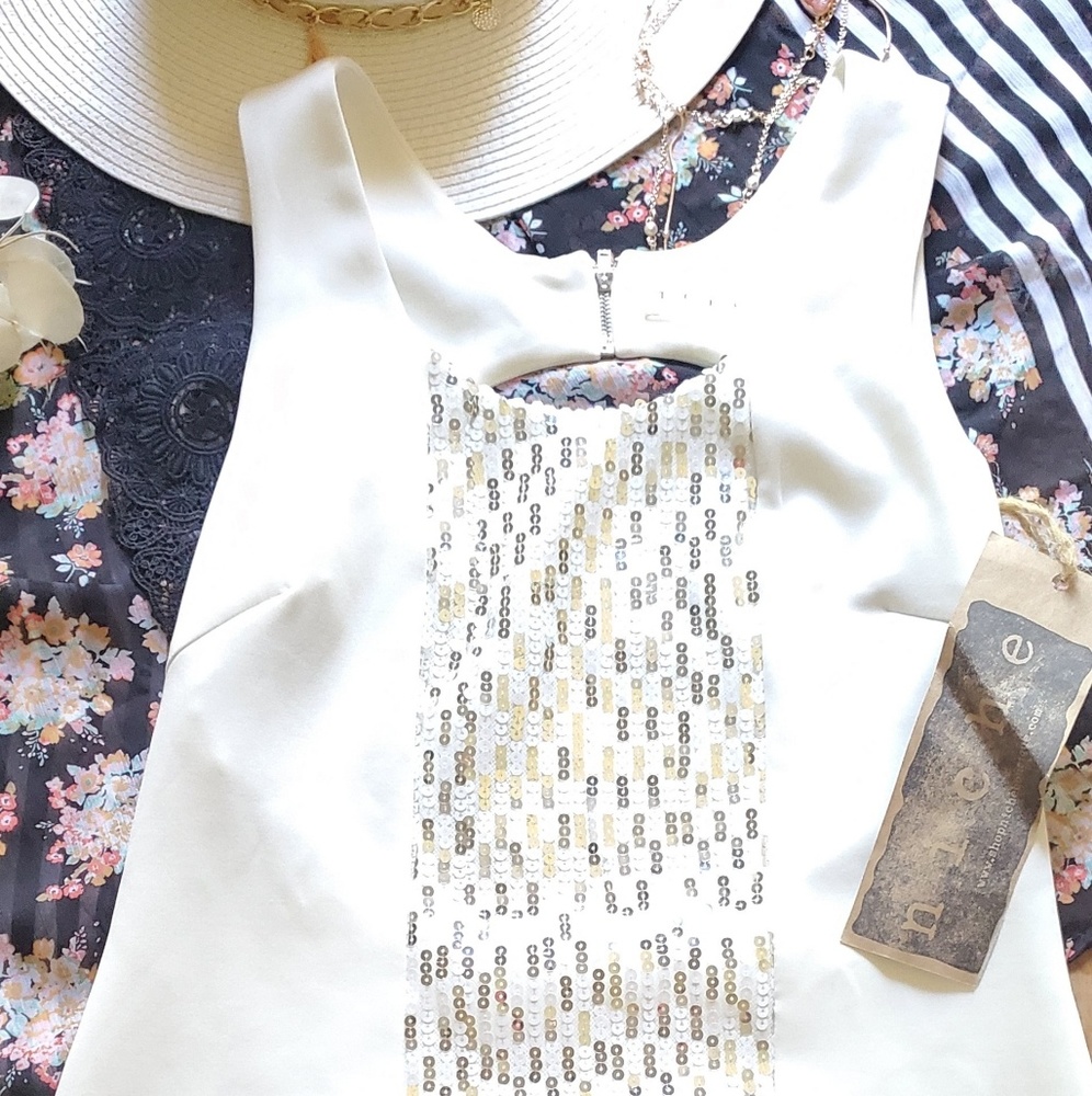 Tcec~ White Sequin Dress by Tcec - Picture 4 of 7